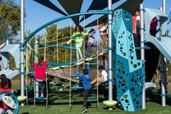 Children playing on Volo playstructure