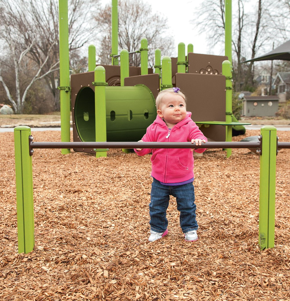 infant outdoor play