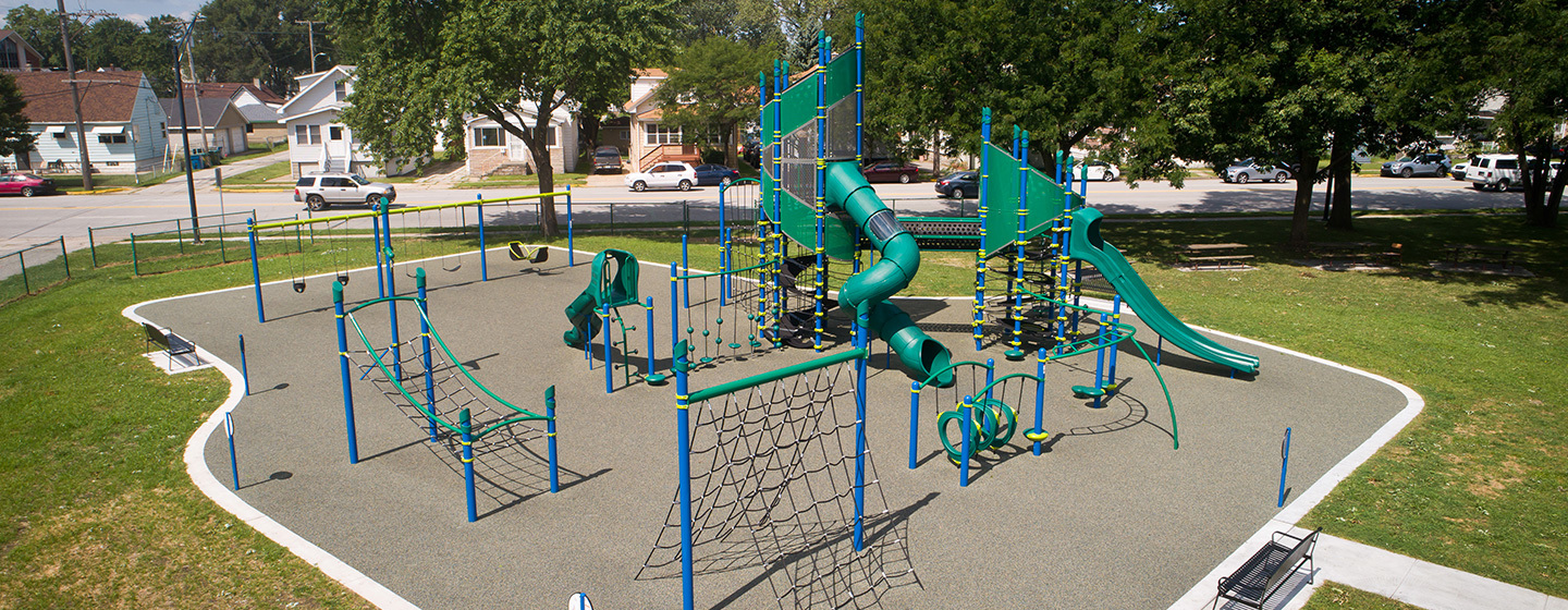 Irving Park Climbing Net Towers And Outdoor Fitness Equipment Playground